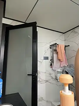 XXX chat uživo modela YaoYao8888