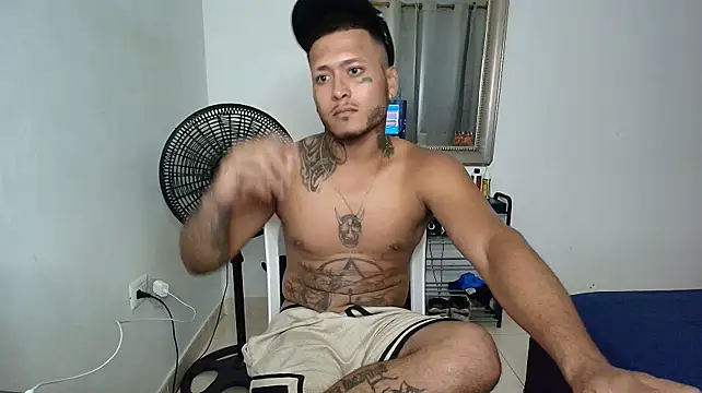 دردشة crow_black00 الجنسية المباشرة