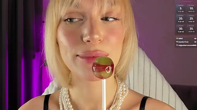 XXX chat uživo modela Ice_Strawberry