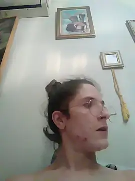 XXX chat uživo modela Maartiitaa27