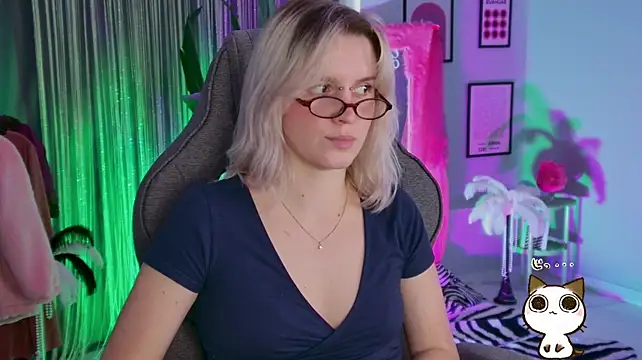 XXX chat uživo modela BethanyCloud