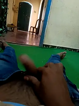 XXX chat uživo modela nani69simle