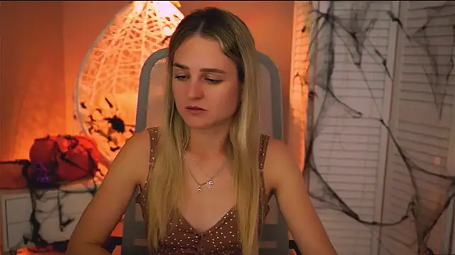 Chat XXX en directo de DeboraLarson