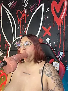 Czat XXX na żywo – ScarlettFlamess_