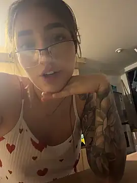 XXX chat uživo modela CelesteRoss1