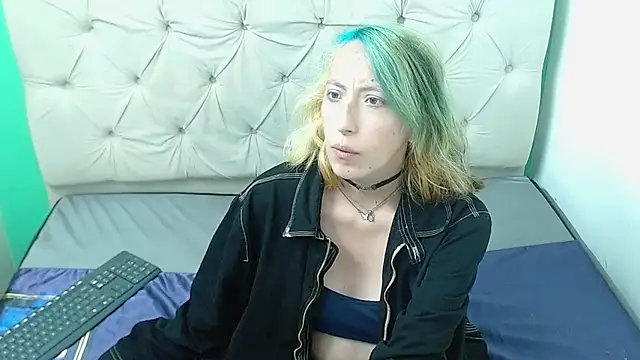 XXX chat uživo modela amoremerchmar