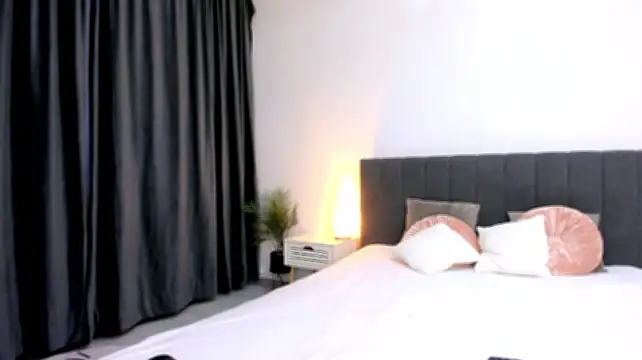 Chat XXX ao vivo de Layla_Ress