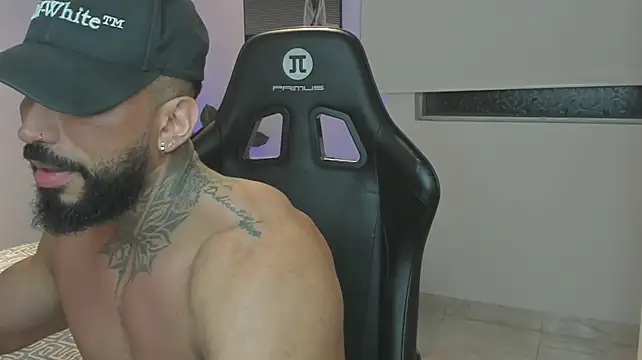 jeff_clark7: απευθείας συνομιλία ΧΧΧ