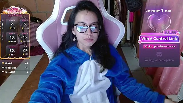 XXX chat uživo modela Maggie_Fox3