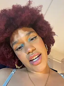 XXX chat uživo modela loladupont