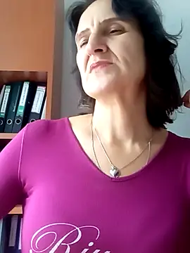 XXX chat uživo modela Alene_Lorrie