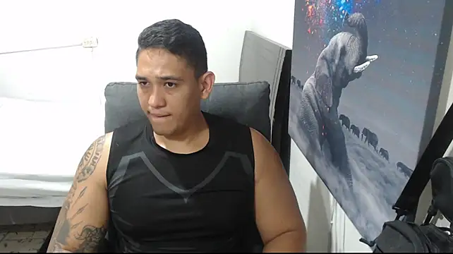 Chat XXX ao vivo de coltonmassiff