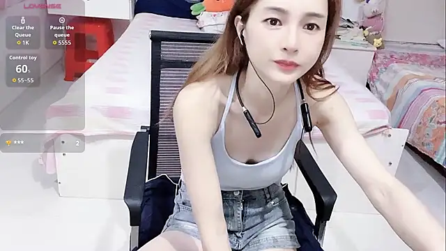 miaomiao-99 Adlı Modelin Canlı XXX Sohbeti