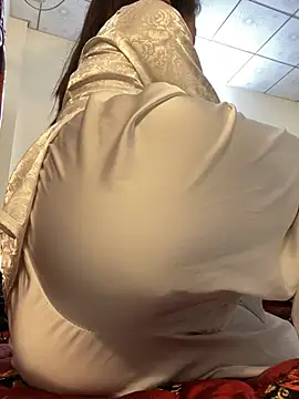 XXX chat uživo modela NINA2102