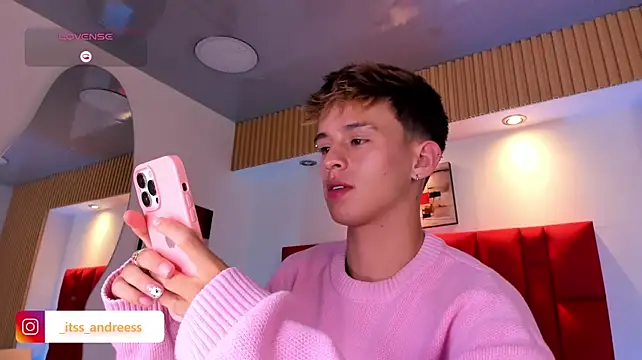Živý XXX chat LiamWildx20