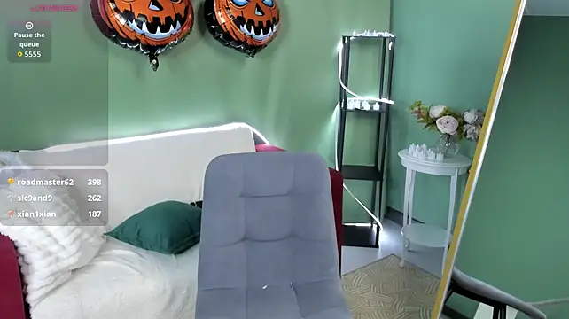 Živý XXX chat LeticiaRomano