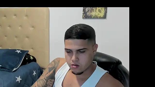 Chat XXX ao vivo de Latinboyco77