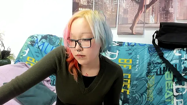 Cute__Kiko Adlı Modelin Canlı XXX Sohbeti