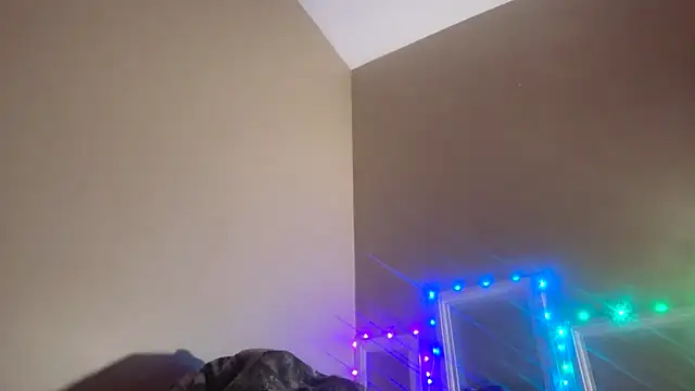 MaxSpadeErotica XXX чат на живо