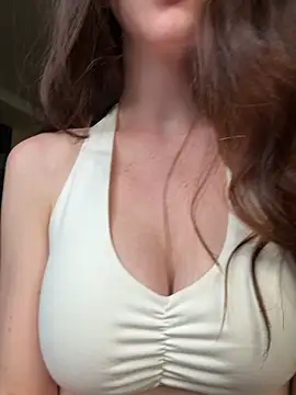 Teya_New Adlı Modelin Canlı XXX Sohbeti