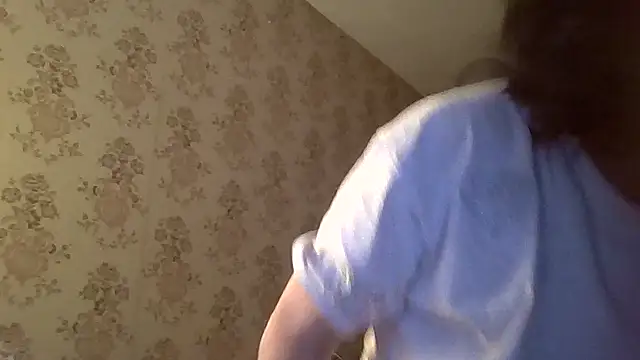 XXX chat uživo modela GypsiQueen2