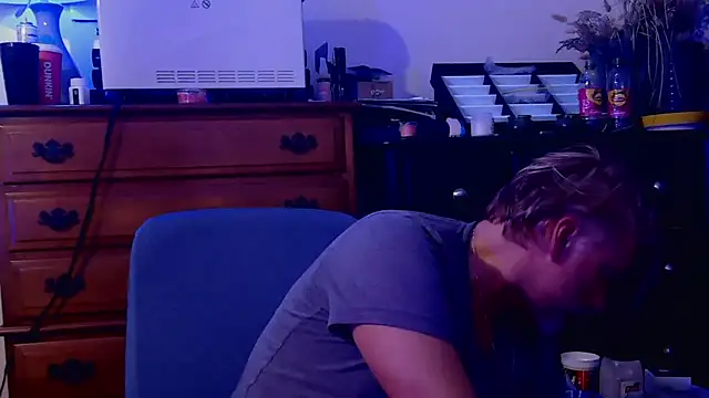 LINYguy Live XXX Chat