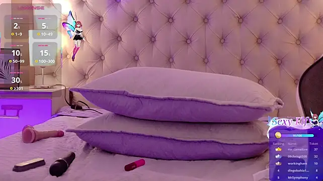 MiaaBlondie_ Chat XXX in diretta
