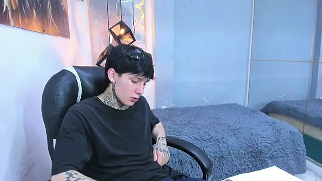 Chat XXX en directo de Cry_thereal