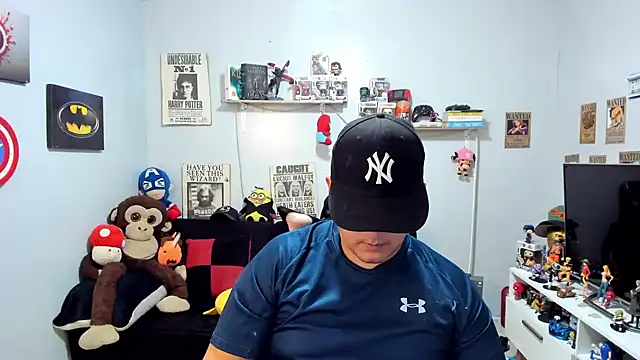 צ'אט XXX בשידור חי של ney_22