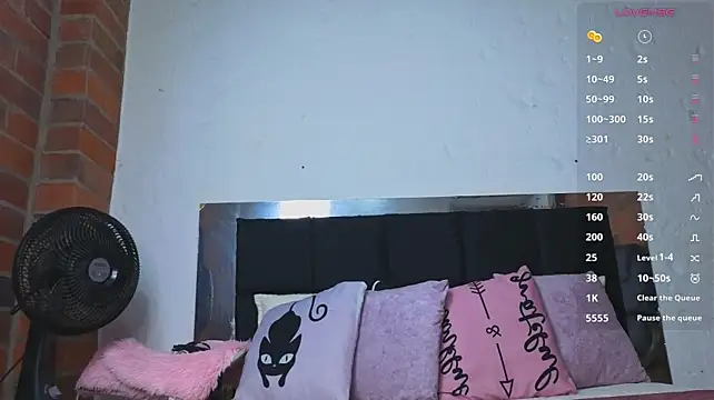 tanisha__luxのライブXXXチャット