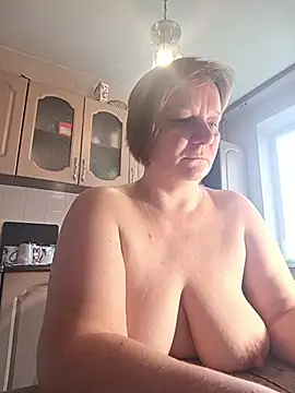 XXX chat uživo modela KlotoJouneds