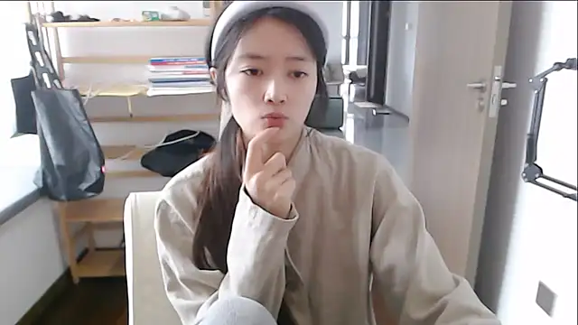 XXX chat uživo modela Mimi-cnbaby