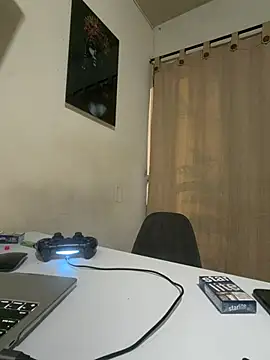 Chat +18 de romeolovedark ao vivo