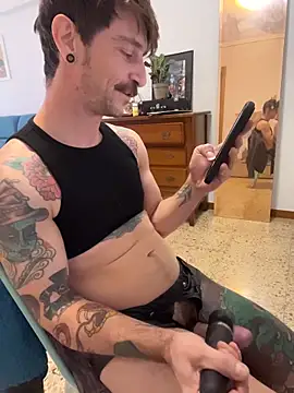 צ'אט XXX בשידור חי של _Lordjizz