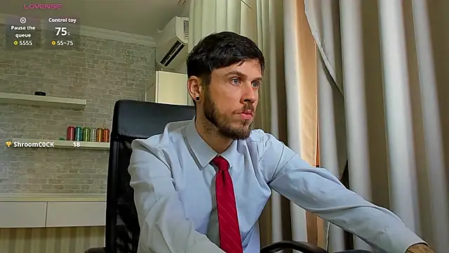 Živý XXX chat JonahShaw