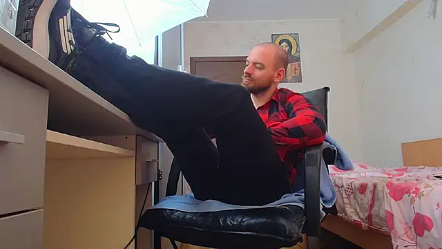Chat XXX en directo de Ryanstone_