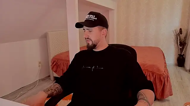 แชท XXX สดของ LoganStroud