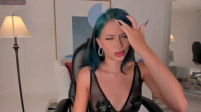 Chat +18 de KayraLanne ao vivo
