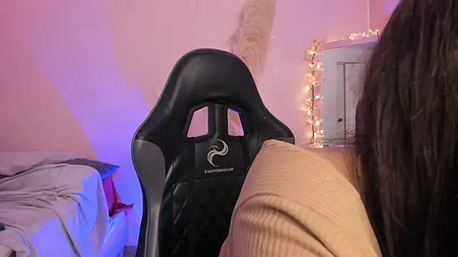Chat XXX en directo de Valk_submissive