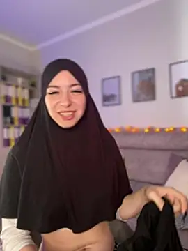 LynaFrost's Live XXX Chat