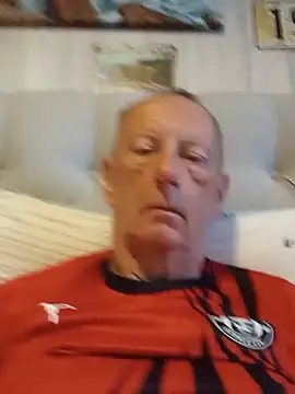 degsyjohn live XXX chat