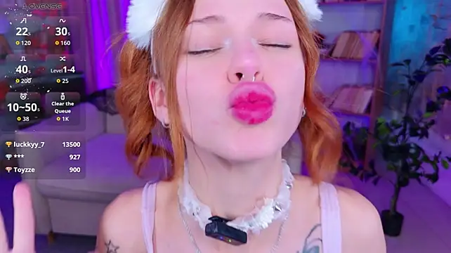 Adetta Live XXX-Chat