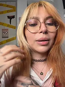 YunoRose_'s Live XXX Chat