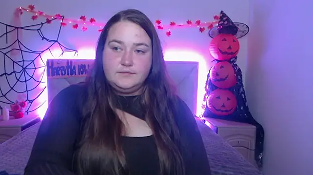 XX_Daniella_XX Adlı Modelin Canlı XXX Sohbeti