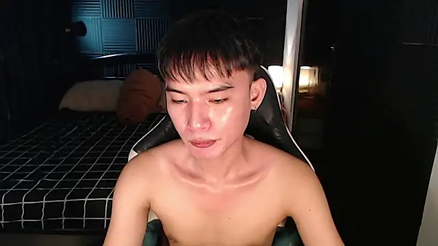 asian_dai Adlı Modelin Canlı XXX Sohbeti