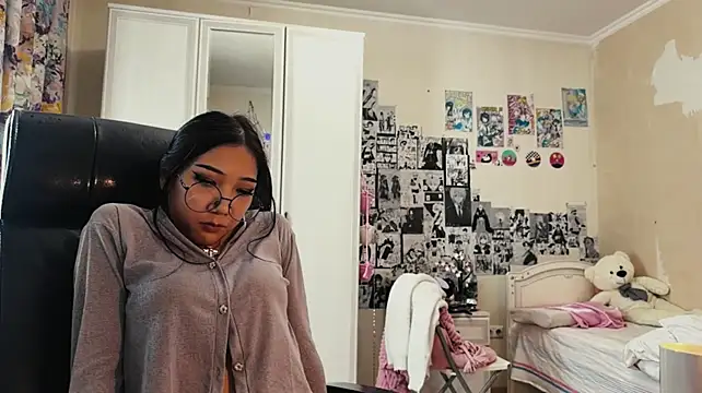 XXX chat uživo modela JoiePaschall