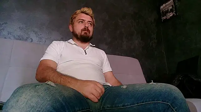CLOUDYMarkWayne Chat XXX live