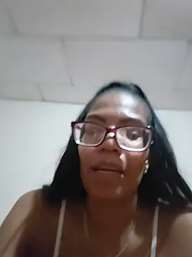 XXX chat uživo modela emaluna26