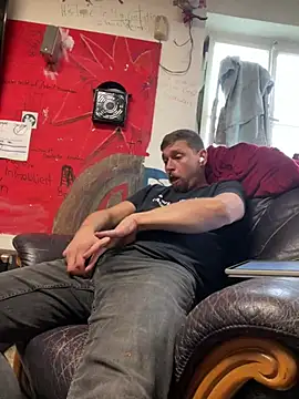 lecksklavehard Adlı Modelin Canlı XXX Sohbeti