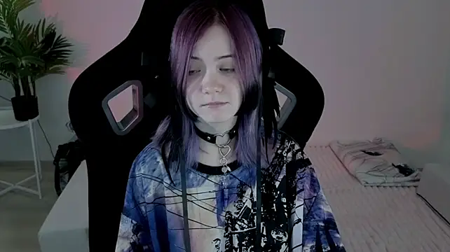 XXX chat uživo modela Hikkacat